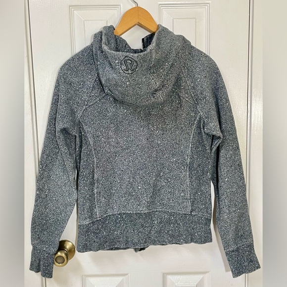 Lululemon Scuba Hoodie Women’s Size 6 Splatter White Grey Black W4AFRS Zip - Picture 3 of 10